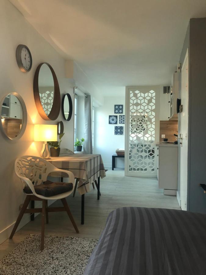 Maison Quatre Freres Louviers Luaran gambar